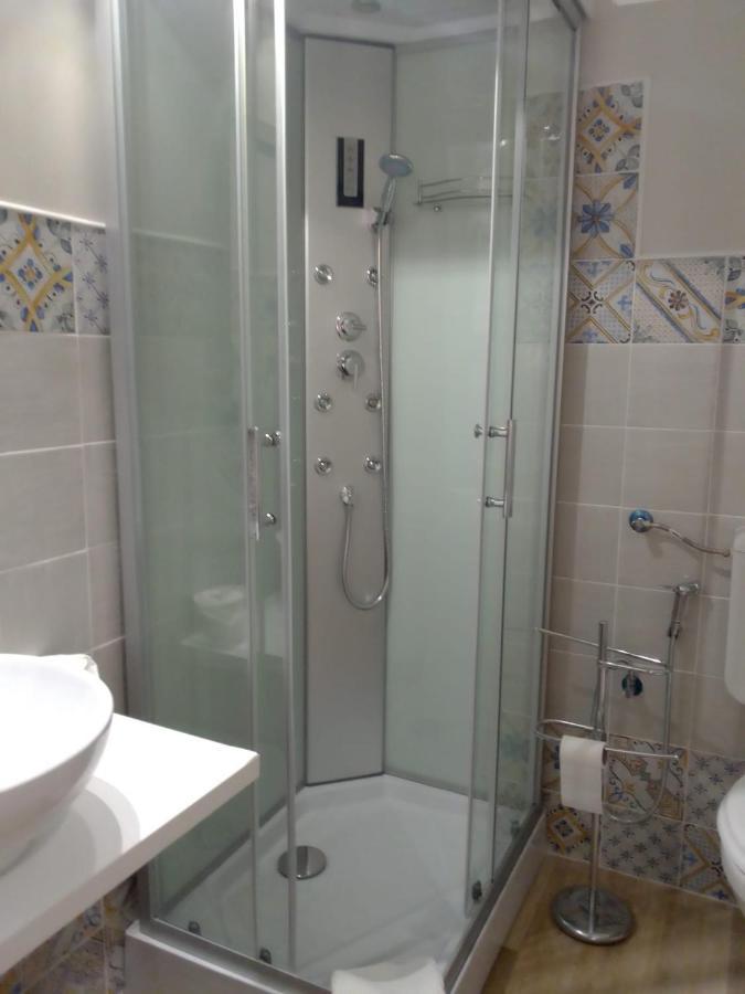 Domus Fieschi Rooms Genova Eksteriør bilde